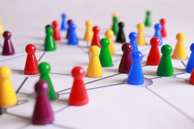 Split or Splinter: The Real Difference Between a Forum That Scales and One That Self-Destructs